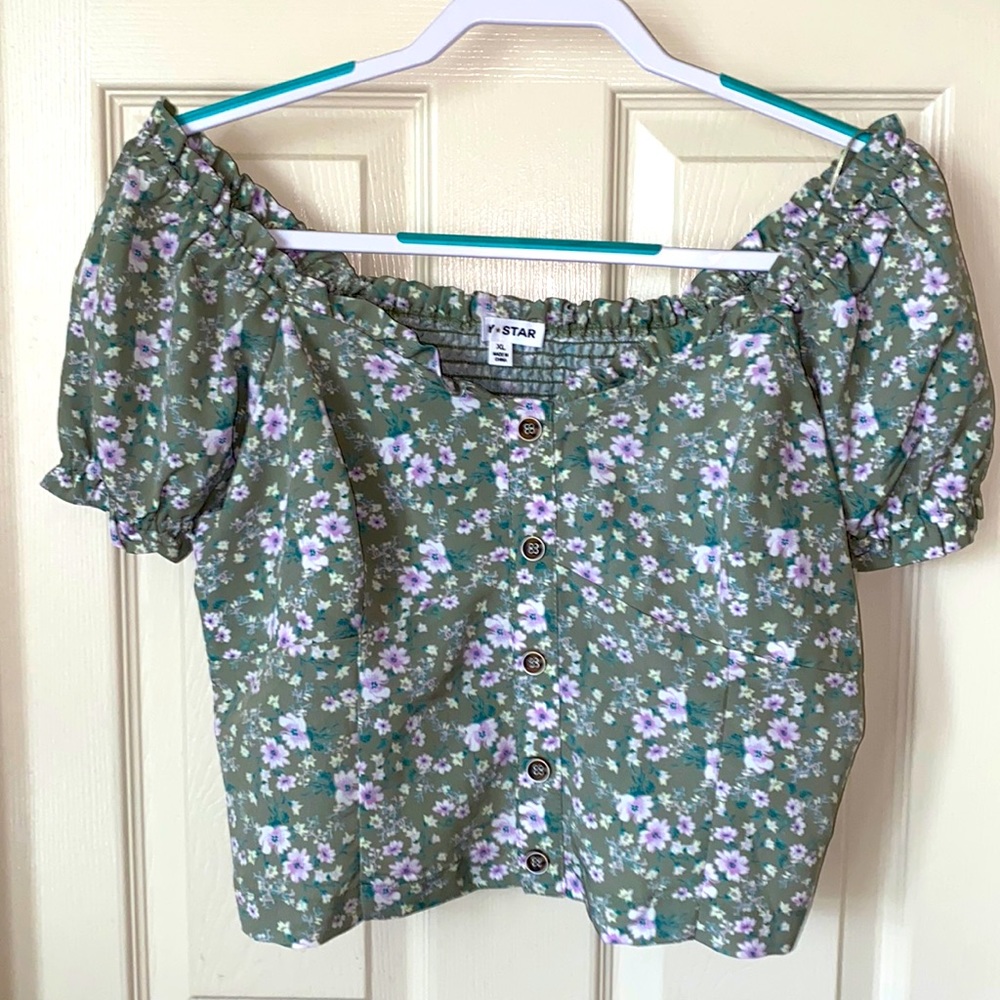Lily Star yellow and white top, size XL
